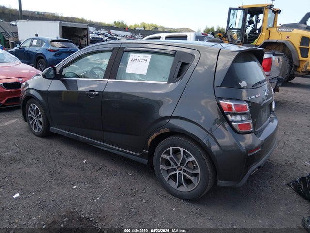 Chevrolet Sonic Lt Auto
