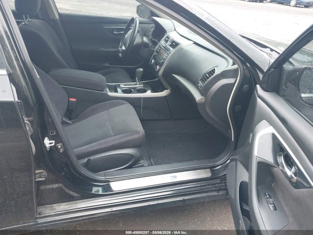 Nissan Altima 2.5 Sv