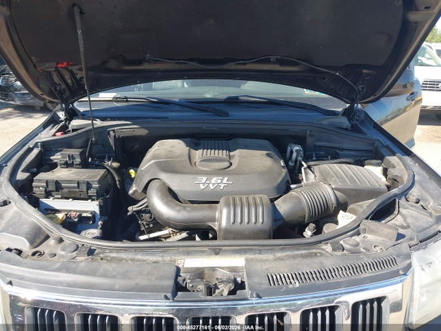 Jeep Grand Cherokee Laredo
