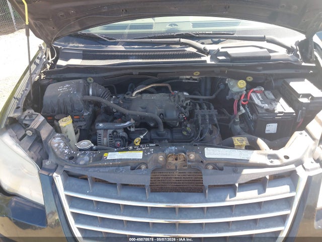 Chrysler Town & Country Touring