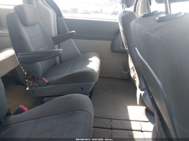 Chrysler Town & Country Touring