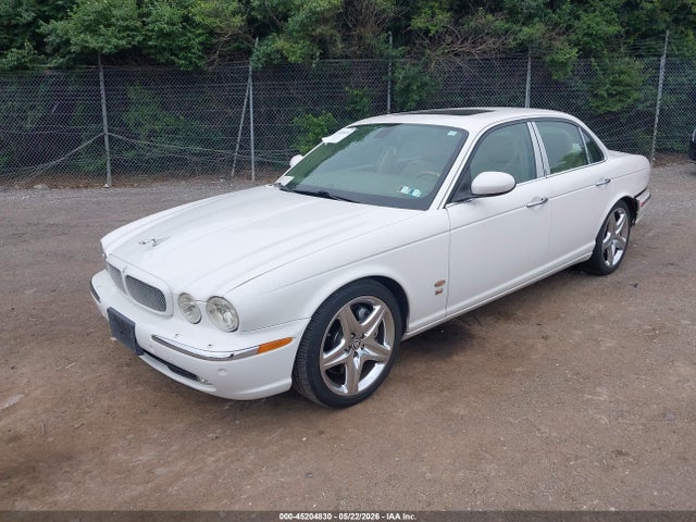 Jaguar XJ Xjr