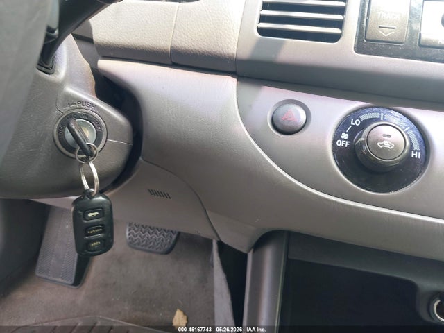 Toyota Camry Le