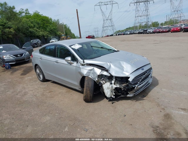Salvage Ford Fusion Image