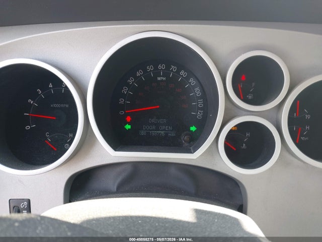 Toyota Tundra Limited 5.7l V8