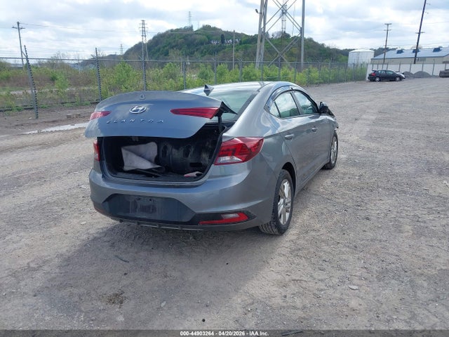 Hyundai ELANTRA Value Edition