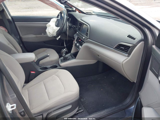 Hyundai ELANTRA Value Edition