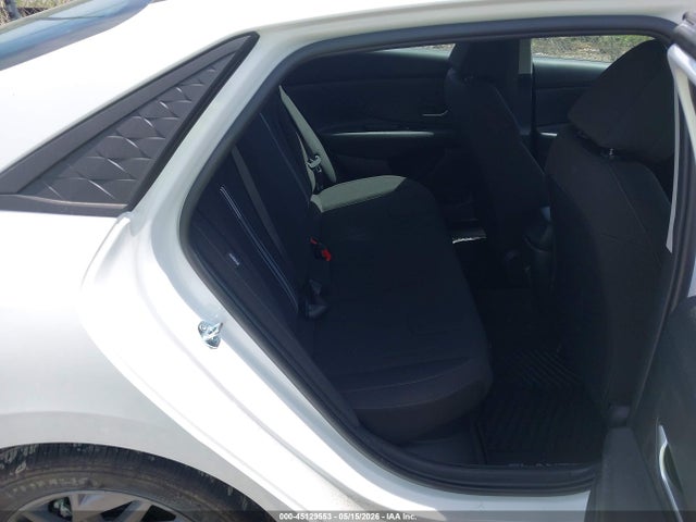 Hyundai ELANTRA Blue