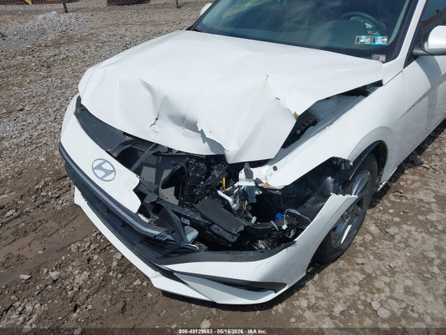 Hyundai ELANTRA Blue