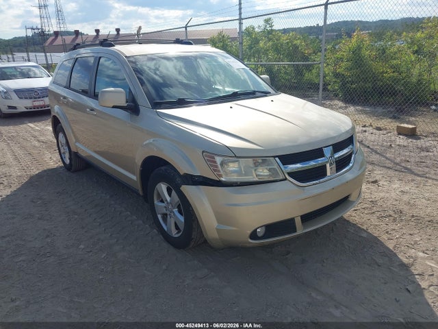 Salvage Dodge Journey Image