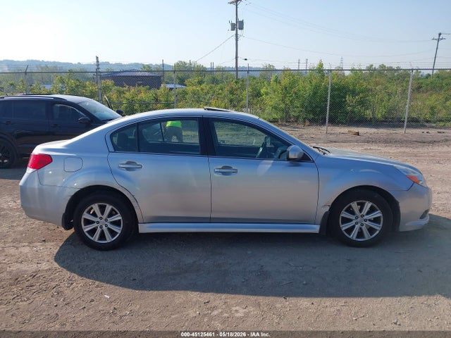 Subaru Legacy 2.5i Premium