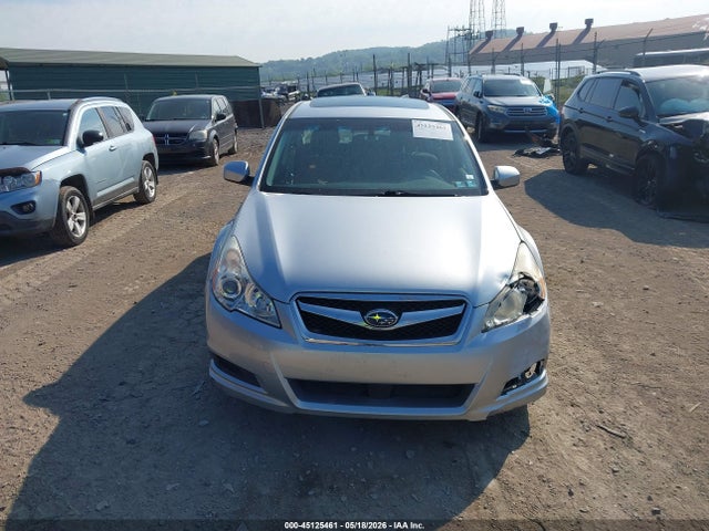 Subaru Legacy 2.5i Premium