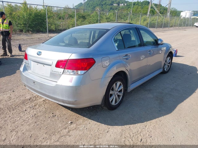 Subaru Legacy 2.5i Premium