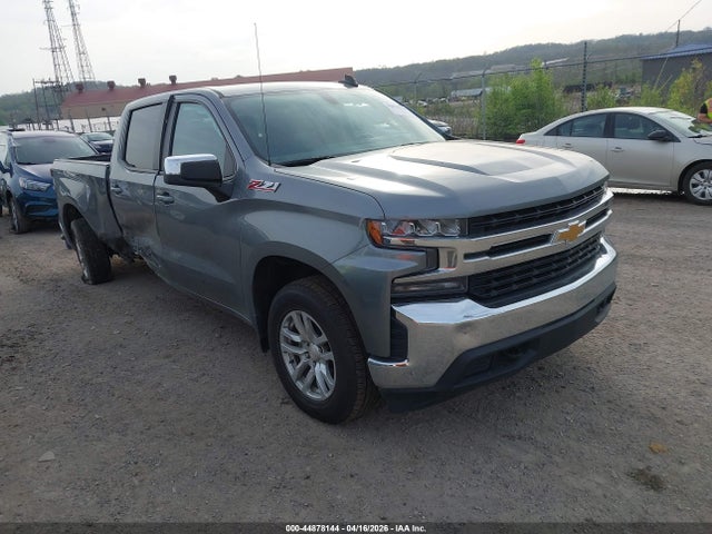 Salvage Chevrolet Silverado 1500 Image