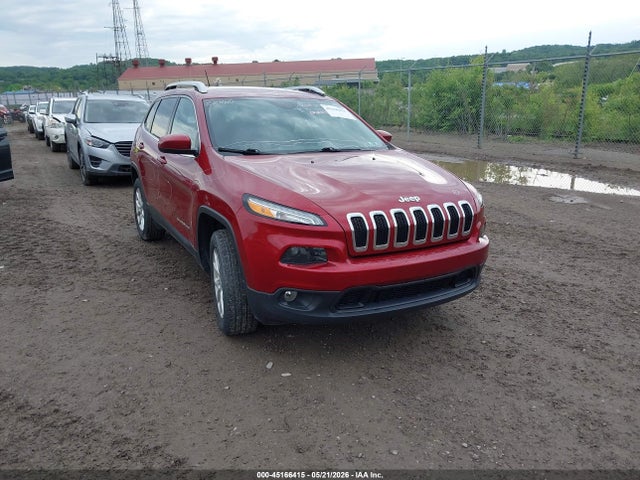 Salvage Jeep Cherokee Image