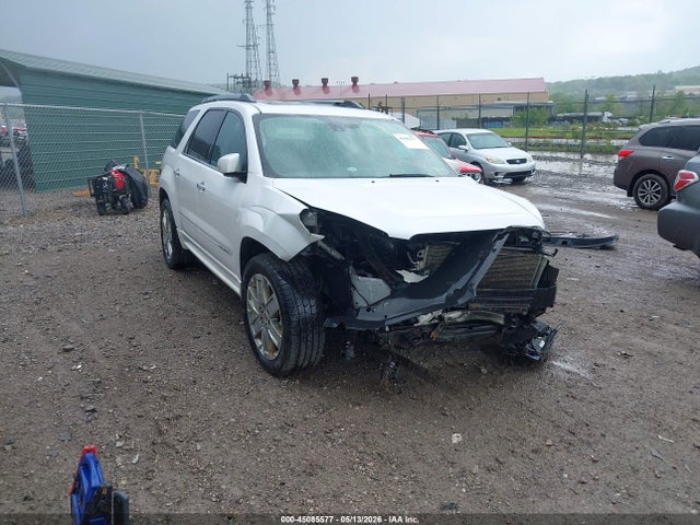 Salvage GMC Acadia Image