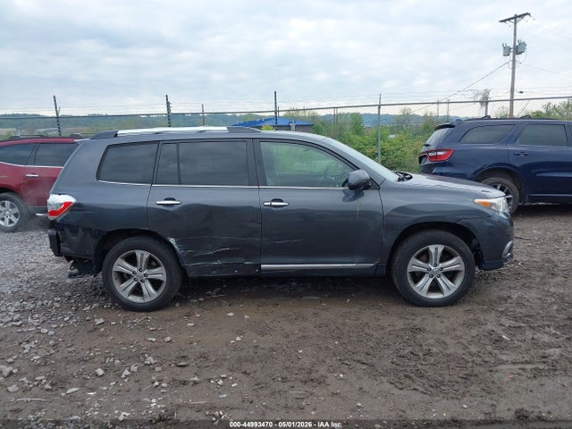 Toyota Highlander Limited V6