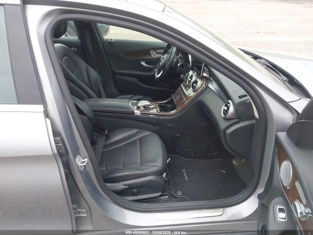 Mercedes-Benz C-Class Luxury 4matic