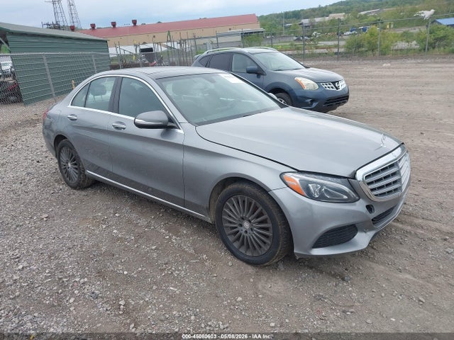 Salvage Mercedes-Benz C-Class Image