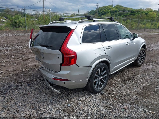 Volvo XC90 T6 Momentum