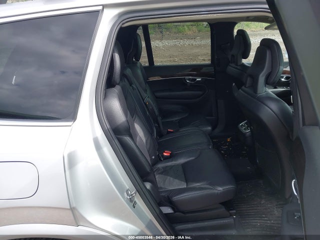 Volvo XC90 T6 Momentum