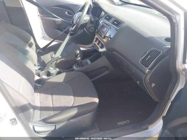Kia Rio Lx