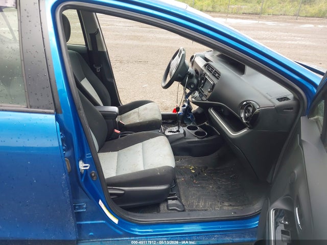 Toyota Prius c Two