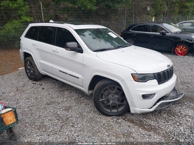 Salvage Jeep Grand Cherokee Image