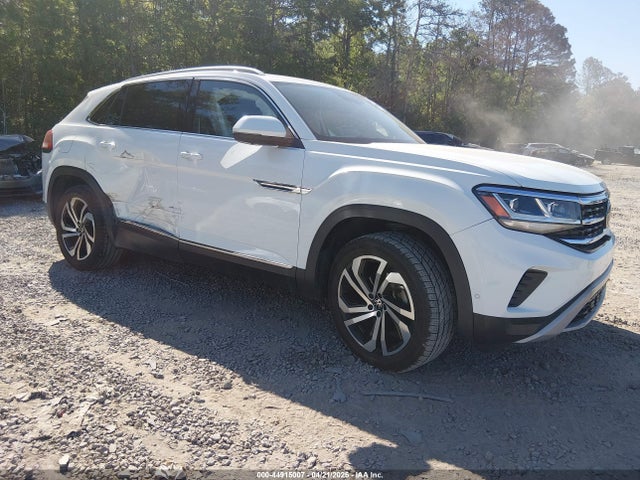 Salvage Volkswagen Atlas Image