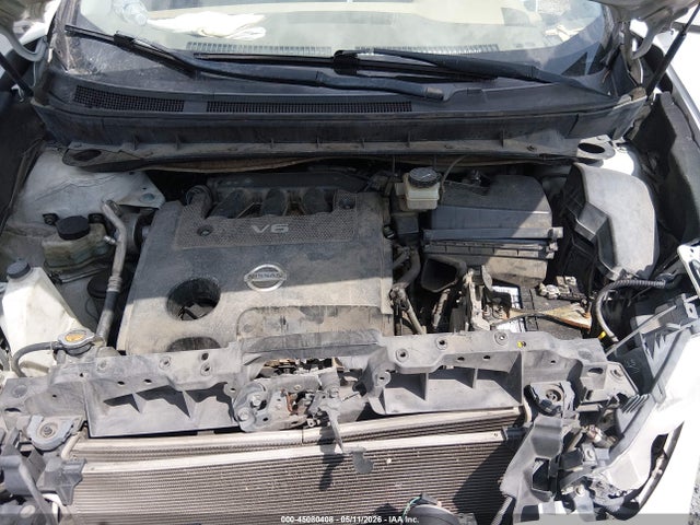 Nissan Murano Sv