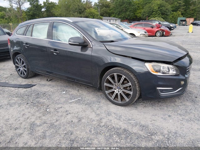 Salvage Volvo V60 Image