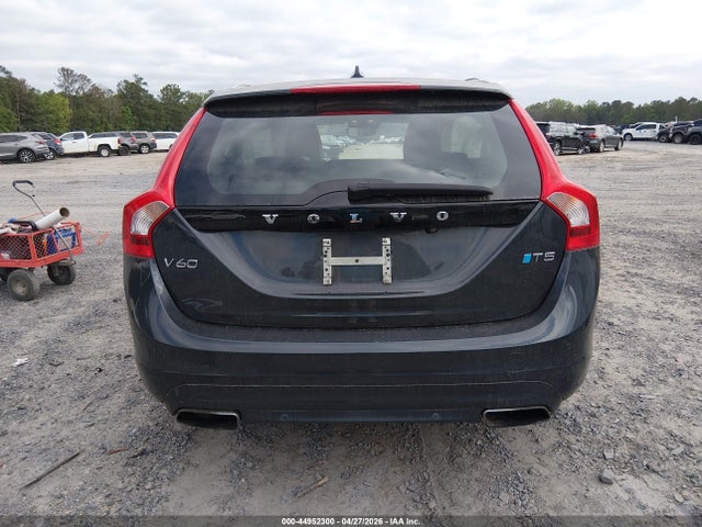 Volvo V60 T5 Platinum