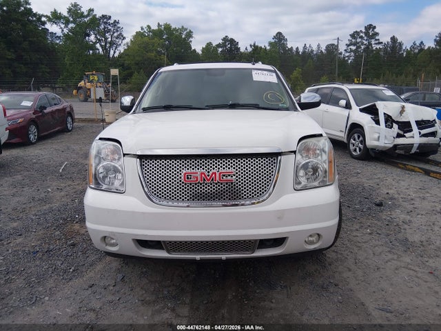 GMC Yukon Denali