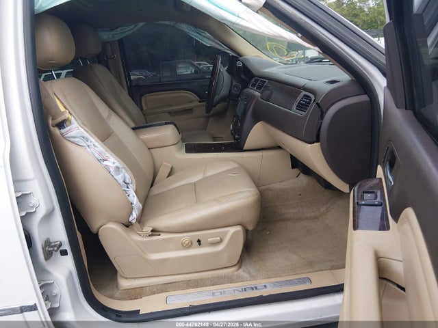 GMC Yukon Denali