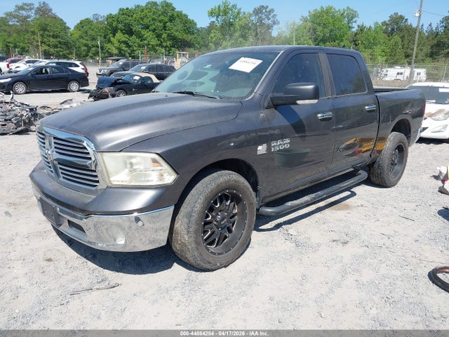 Ram 1500 Big Horn  4x4 5'7 Box