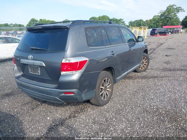 Toyota Highlander Se V6