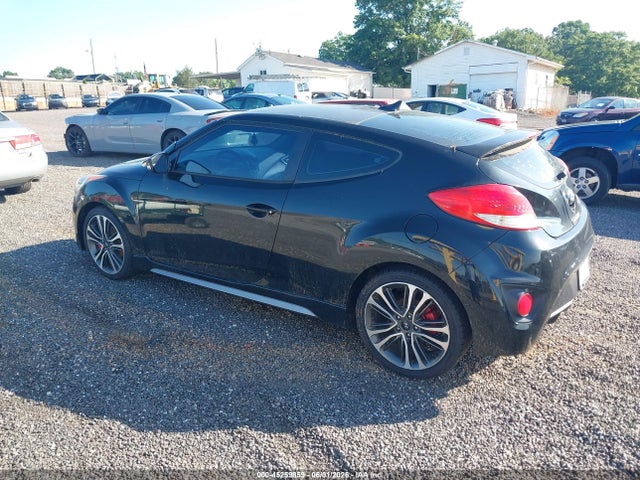 Hyundai VELOSTER Turbo