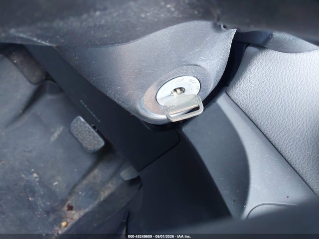 Toyota Yaris L