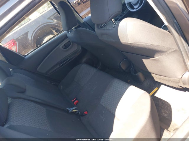Toyota Yaris L