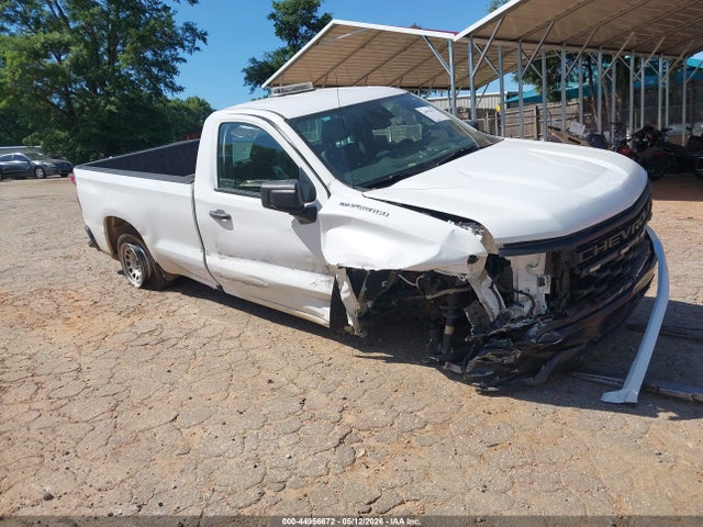 Salvage Chevrolet Silverado 1500 Image