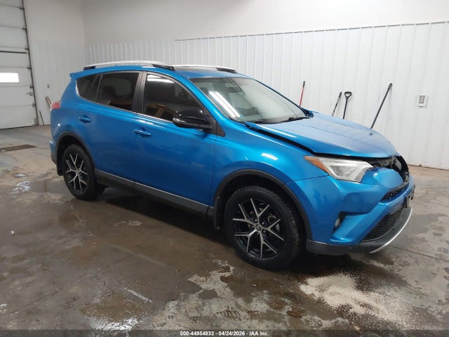 Salvage Toyota RAV4 Image