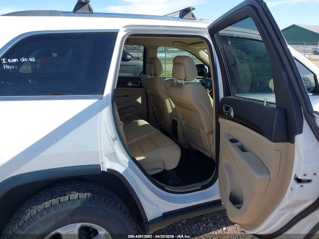 Jeep Grand Cherokee Laredo