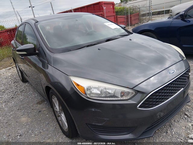 Salvage Ford Focus Image