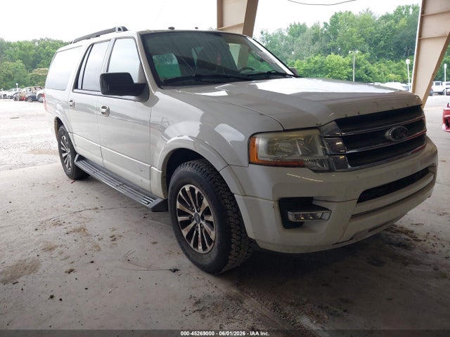 Salvage Ford Expedition Image