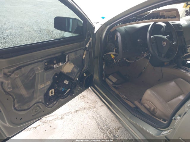 Cadillac CTS Standard