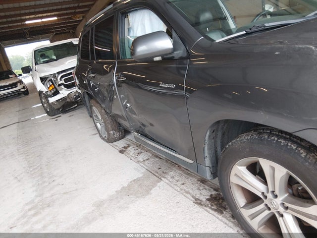 Toyota Highlander Limited V6