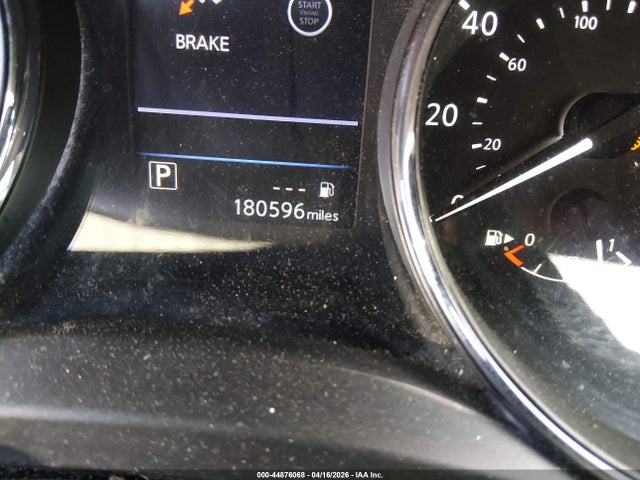 Nissan Rogue Sv