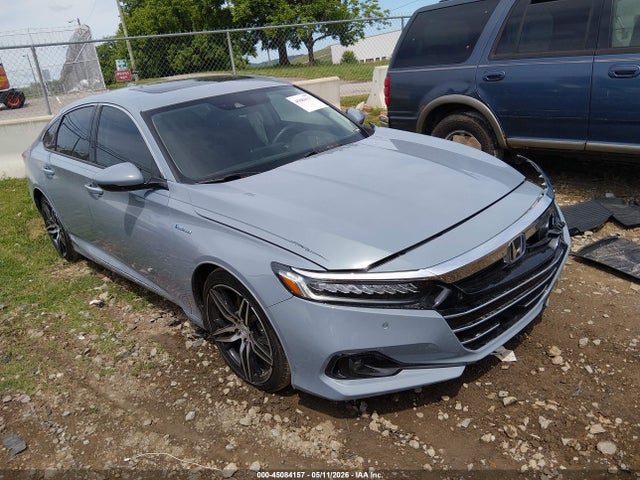 Salvage Honda Accord Image