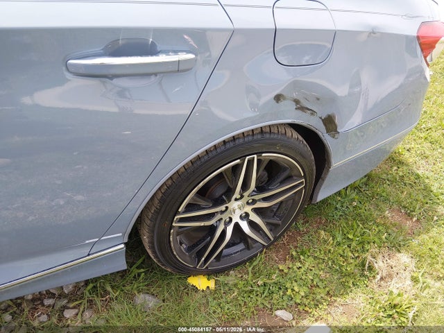 Honda Accord Touring