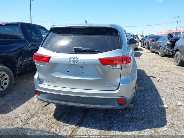 Toyota Highlander Le Plus